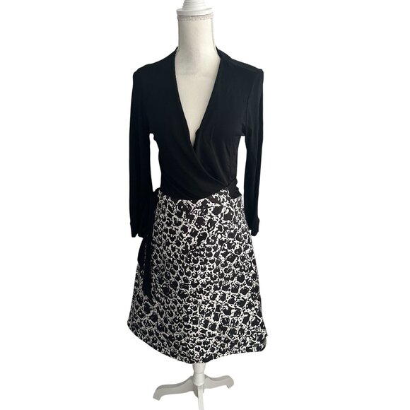 DIANE VON FURSTENBERG DVF Black White A Line Wrap Dress Size 8 - Picture 8 of 9